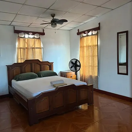 Casa Robles - Your Stay Near Airport